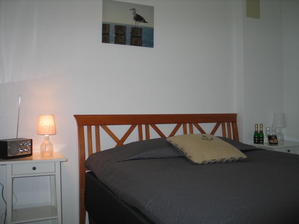 Hotel Kylmaepihlaja Lighthouse Rauma Habitación foto